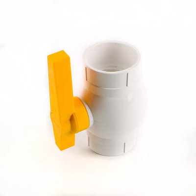 1&quot; 1/4&quot; пластиковый женский шариковый клапан Pvc Intertek BV шарикового клапана к шлангу сада