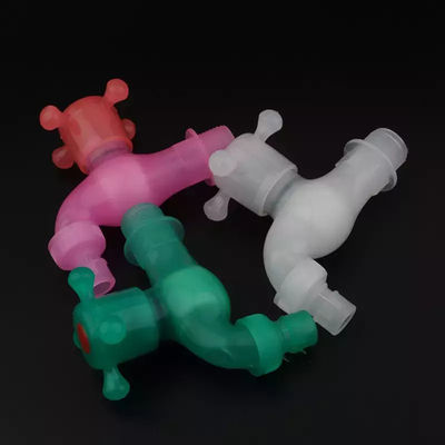 Крана сада Faucet PVC PP кухни Faucet воды пластикового пластиковый на открытом воздухе