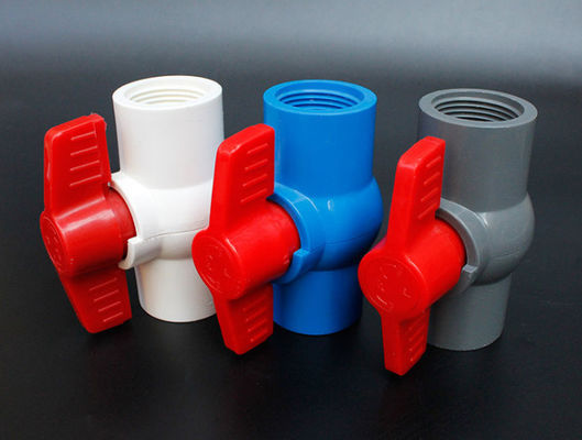 Анти- поток гнезда DN15-DN100 шарикового клапана PVC корозии внутренний